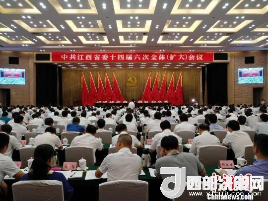 劉奇：聚焦269個深度貧困村越到關(guān)口越要精準(zhǔn)務(wù)實(shí)