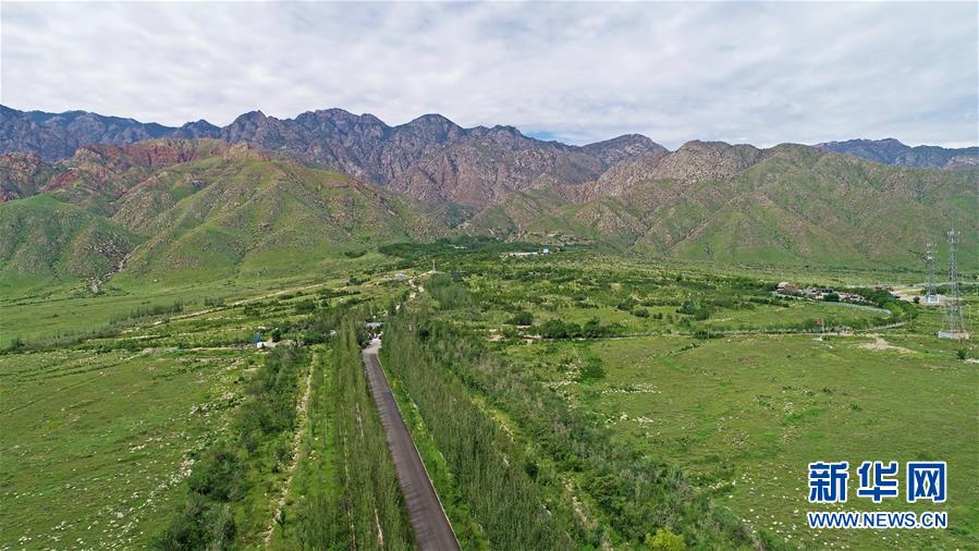 （壯麗70年·奮斗新時代——共和國發(fā)展成就巡禮·圖文互動）（9）生態(tài)美、百姓富——品讀嶄新“寧夏畫卷”