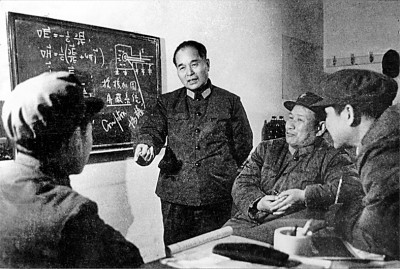 舍我其誰報國志，碧血丹心愛國情