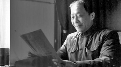 舍我其誰報國志，碧血丹心愛國情